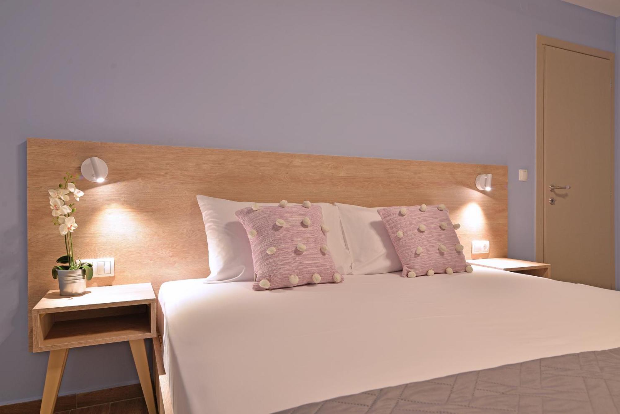 Niel Holiday Apartments, Panel Hospitality Homes & Villas レプトカリヤ エクステリア 写真