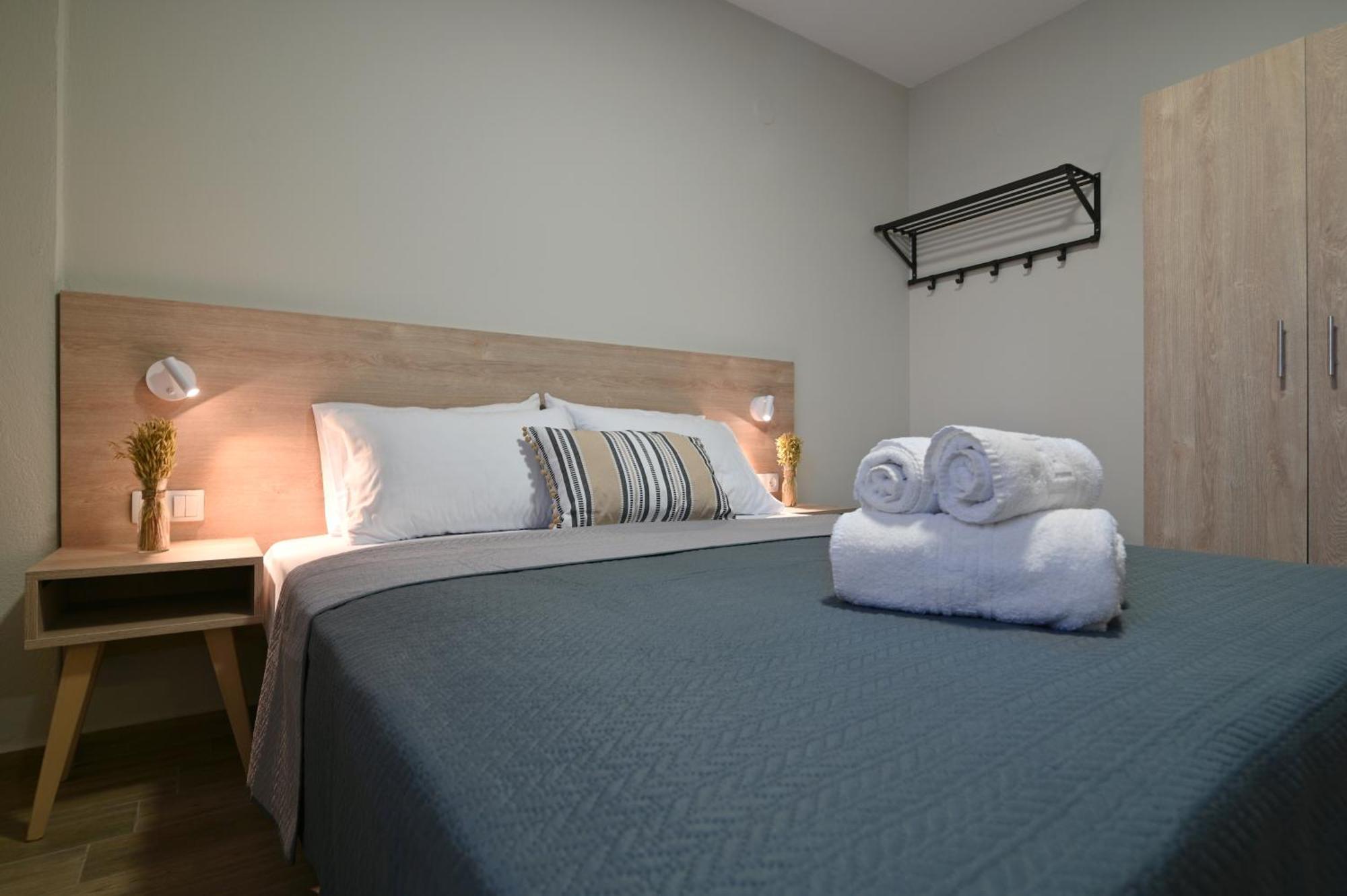 Niel Holiday Apartments, Panel Hospitality Homes & Villas レプトカリヤ エクステリア 写真