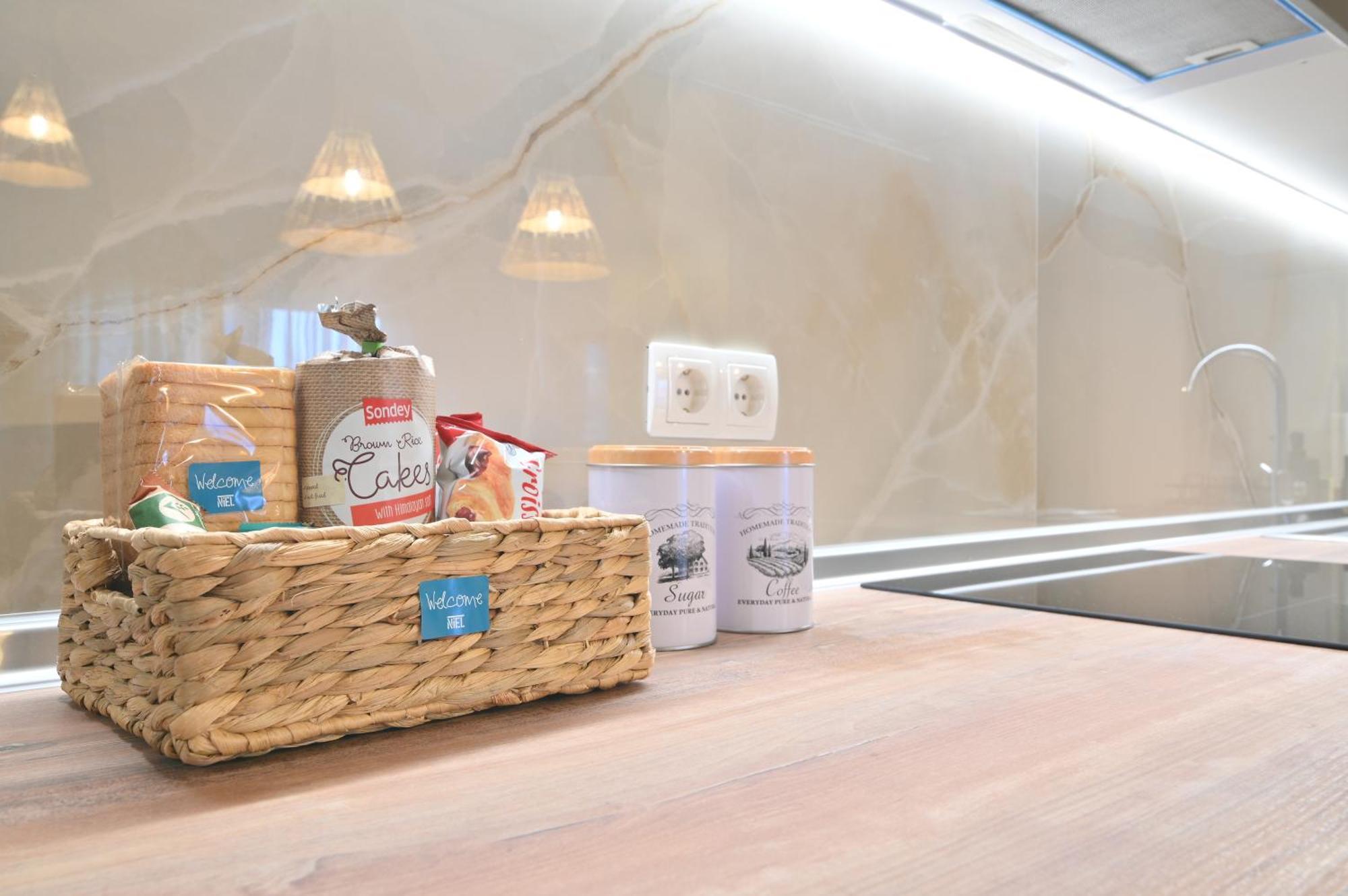 Niel Holiday Apartments, Panel Hospitality Homes & Villas レプトカリヤ エクステリア 写真
